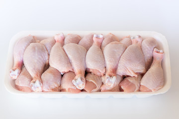Raw chicken drumsticks