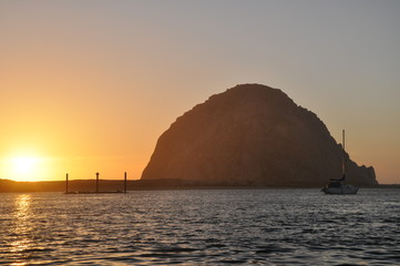 Naklejka na ściany i meble Sunset Morro Bay Rock Central California 