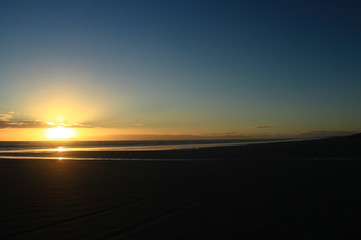 Fototapeta na wymiar Sunset At Oretti beach Invercargill New Zealand