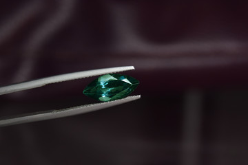  Emerald green is a gemstone that is beautiful, rare and expensive for making jewelry.