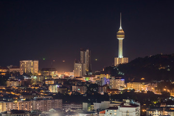 Fototapeta na wymiar view of Pattaya city at night