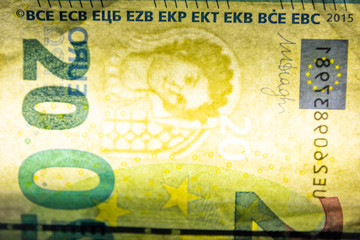 10 EURO-Schein mit Hintergrundbeleuchtung zeigt die Sicherheitsmerkmale des europäisches...