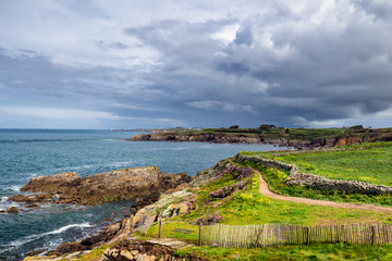 Fototapeta na wymiar Landscape of rocky Atlantic coast in Brittany (Bretagne), France