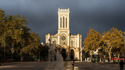 Fototapeta na wymiar Cathédrale Saint-Charles Saint-Etienne