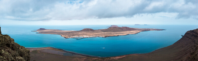 ISLA DE LA GRACIOSA desde el Mirador del Río, Lanzarote