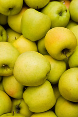 apples and oranges
