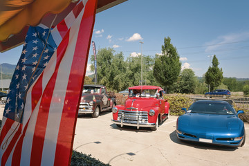 Bandiera Americana ed Auto Americane