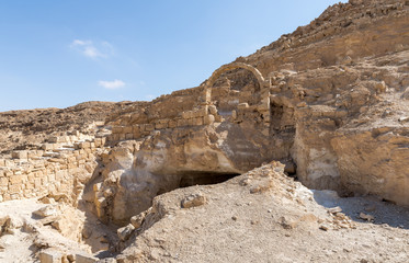 Fototapeta premium The remains of residential buildings near to the Nabataean city of Avdat, located on the incense road in the Judean desert in Israel. It is included in the UNESCO World Heritage List.