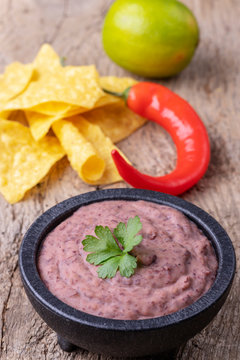 bowl with mexican frijoles refritos
