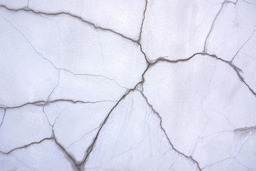 Obraz premium white cracked wall