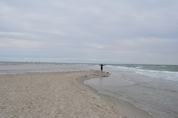 ausgelassene freude am meer