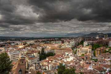 Fototapeta na wymiar city of granada from albicin quarter, aerial withe of granada from albicin quarter during a cloudy day
