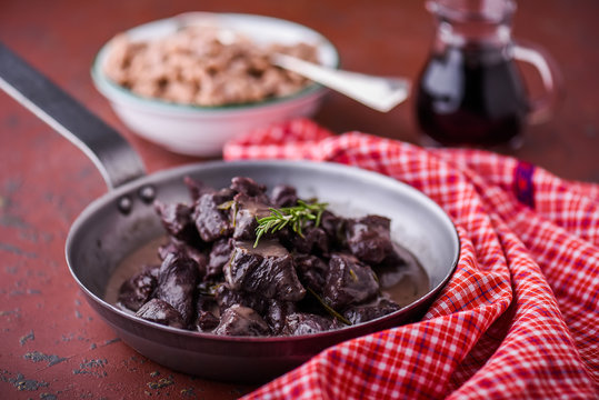 Wild boar goulash with sp&auml;tzle