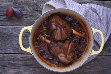 Delicious goose legs with red cabbage