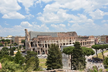 Fototapeta na wymiar Strolling around the Colosseum in Rome Italy