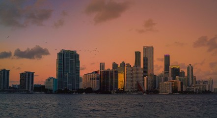 Obraz premium skyline at sunset