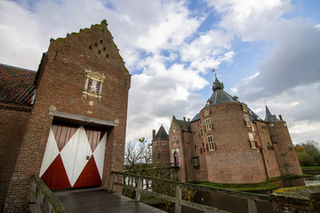 Naklejka premium Kasteel Ammersoyen - Dutch Medieval Castle 12th Century in the Province of Gelderland along the Meuse River Main building and Stables Entrance