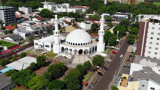Muslim White Mosque of Omar Ibn Al-Khattab (Foz do Iguacu, Brazil) aerial view
