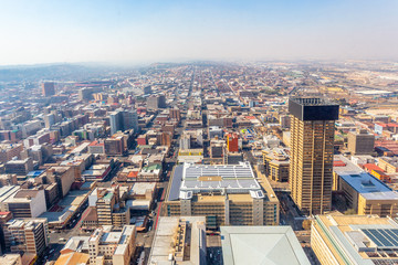 Naklejka premium Centralna dzielnica biznesowa panoramy miasta Johannesburg, RPA