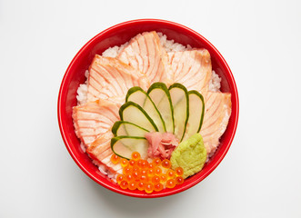 Salmon don, Japanese rice bowl topped with burn salmon slices.