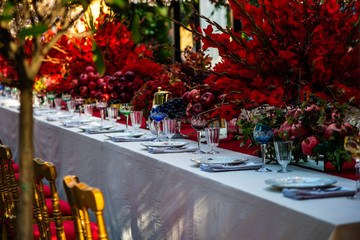 Autumnal table setting