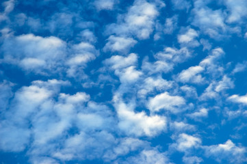 Obraz premium Beautiful blue sky with clouds background