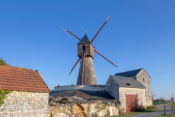 Moulin