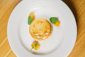 apple pie  with orange marmalade