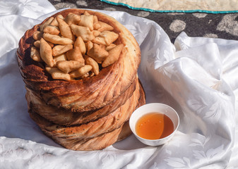 Bread delicacy for meeting and treating high-ranking guests.