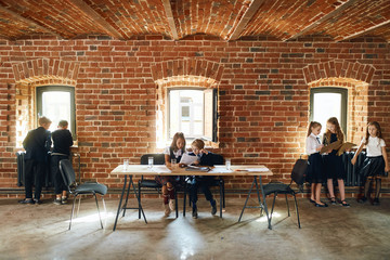 futer of company, business, little boys and girls are enthusiastic about their deal, motivation concept