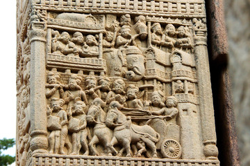 Life on Stone Pillar,  Sanchi