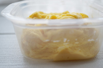 電子レンジでつくるふわふわ厚焼き玉子