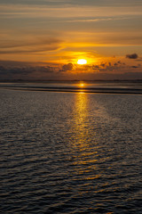 Sonnenuntergang im Wattenmeer vor Pellworm
