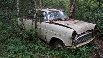 Schrottplatz in Schweden