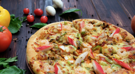 pizza with ham and mushrooms