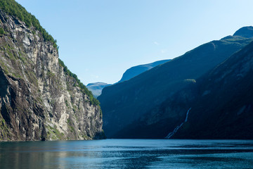 Einfahrt in den Geirangerfjord, Norwegen