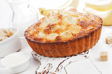 Semolina cake with bananas