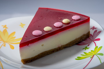 fresh and delicious raspberry cheesecake