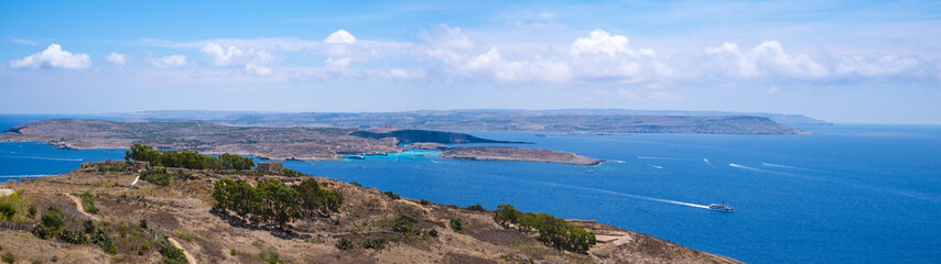 Fototapeta na wymiar Blue Lagoon panorama
