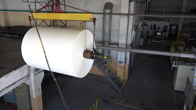 Paper and pulp mill. Cotton paper drum.
