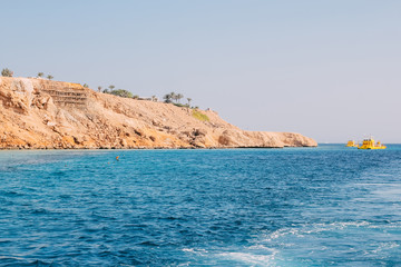 Fototapeta premium Resort by the sea, the water, the clear blue sea