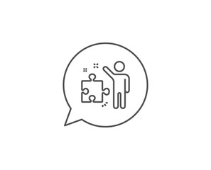 Strategy line icon. Chat bubble design. Business management sign. Puzzle symbol. Outline concept. Thin line strategy icon. Vector