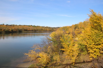Fototapeta na wymiar Autumn Colours On The Riverbank, William Hawrelak Park, Edmonton, Alberta