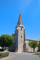 Fototapeta na wymiar Church in little village
