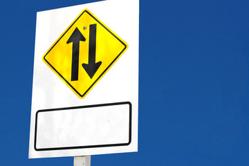 Two-way traffic sign, two-way traffic sign in tourist attraction.