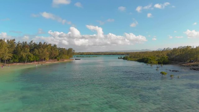 4K Drone shot of Ile Aux Bernache beach