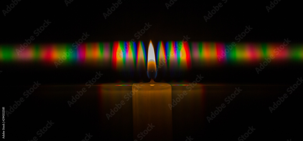 Wall mural photo of the diffraction pattern of candle flame light, comprising a large number of diffraction ord
