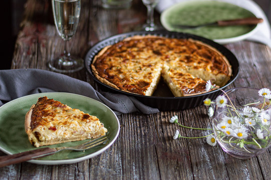 Onion pie quiche