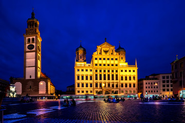 Obraz na płótnie Canvas Town Hall Square with Augustus Fountain in front of the Town Hall in the city of Augsburg