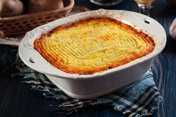 Shepherd's pie or cottage pie